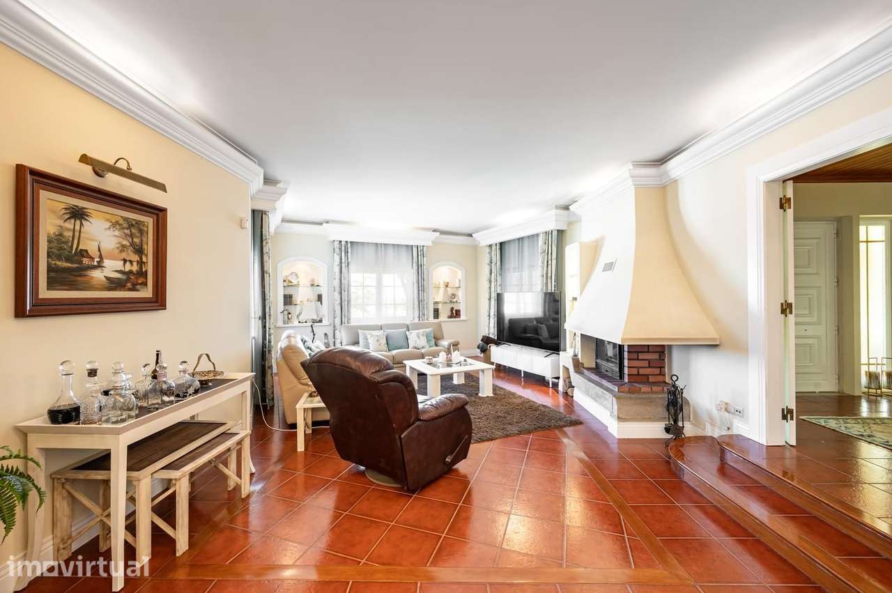 Moradia Isolada T5 com jardim, Torres Vedras - Grande imagem: 4/52