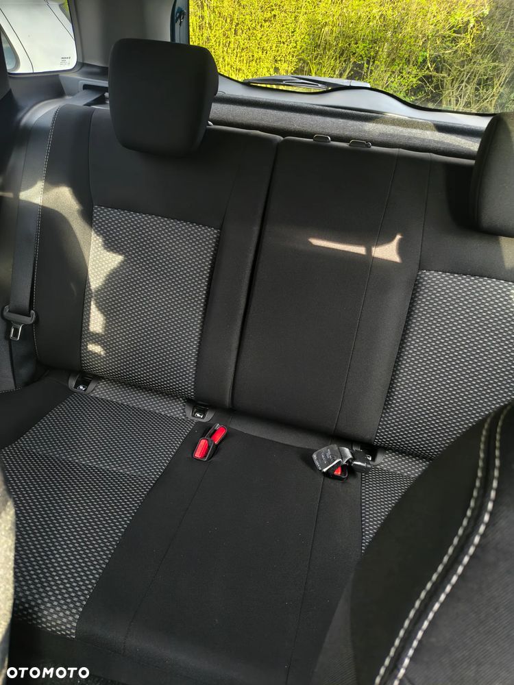 Suzuki Vitara 1.6 (4x2) Comfort - 6