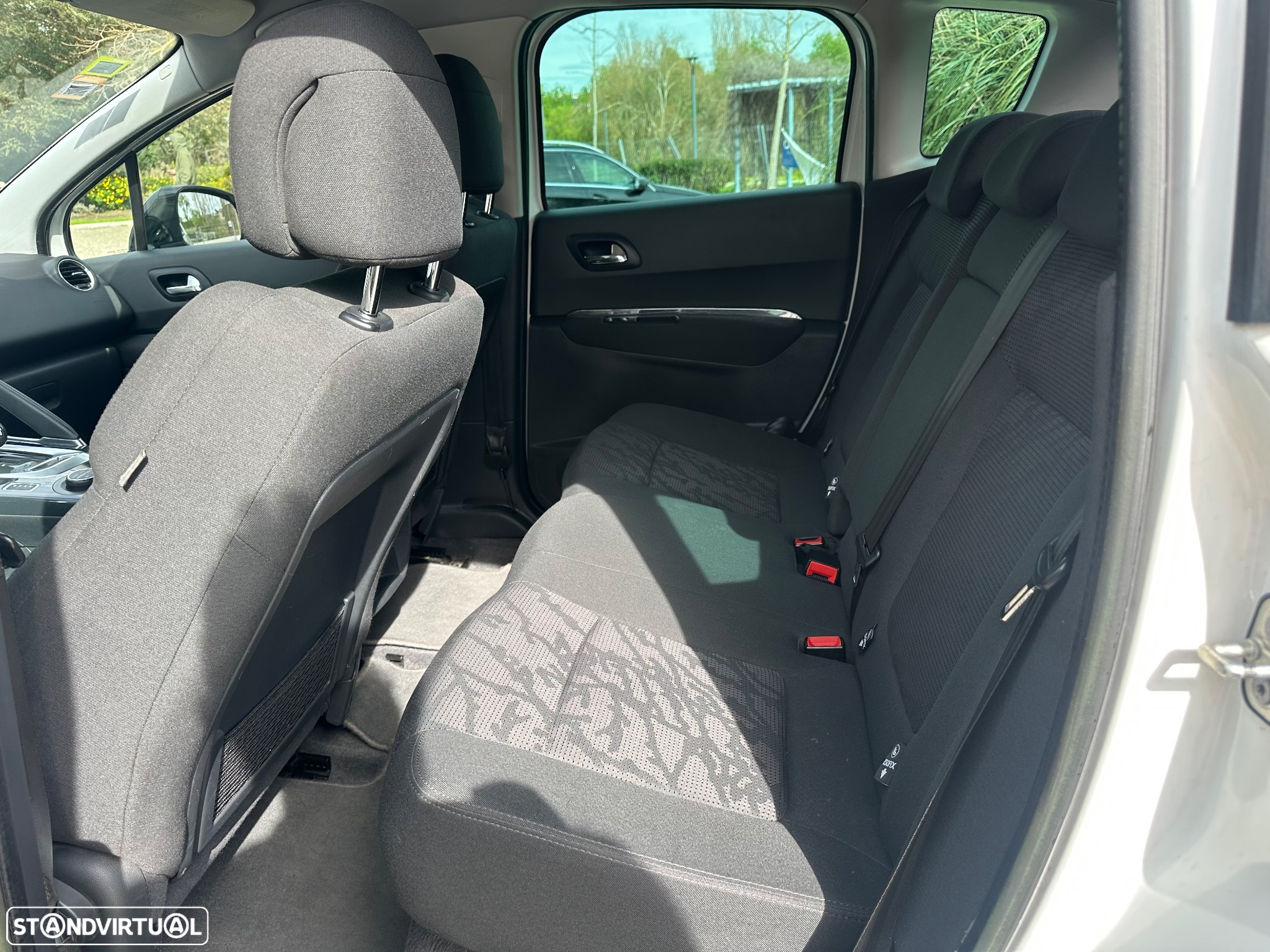 Peugeot 3008 2.0 HDi Hybrid4 99g - 16