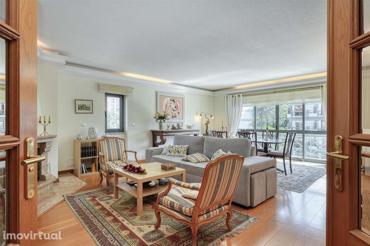 Apartamento T3 no Monte Estoril. - Grande imagem: 2/37