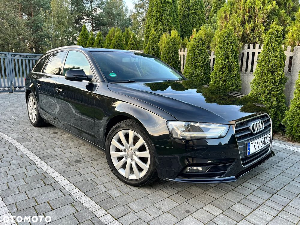 Audi A4 - 1