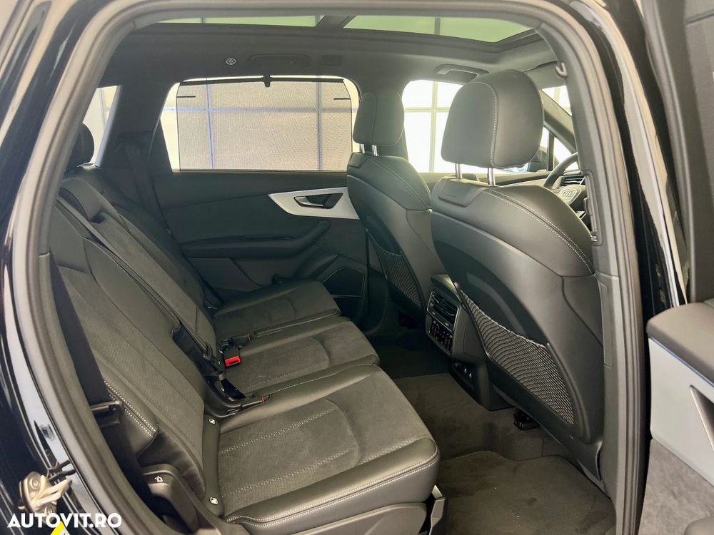 Audi Q7 50 TDI quattro Tiptronic S line - 36