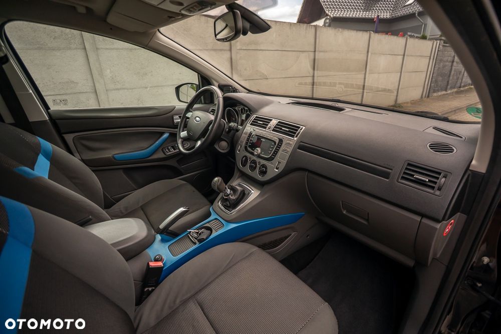 Ford Kuga 2.0 TDCi 4x4 Trend - 23