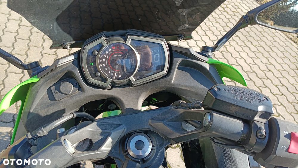 Kawasaki ER - 5