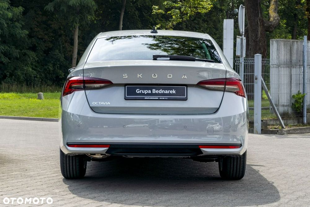Skoda Octavia - 10