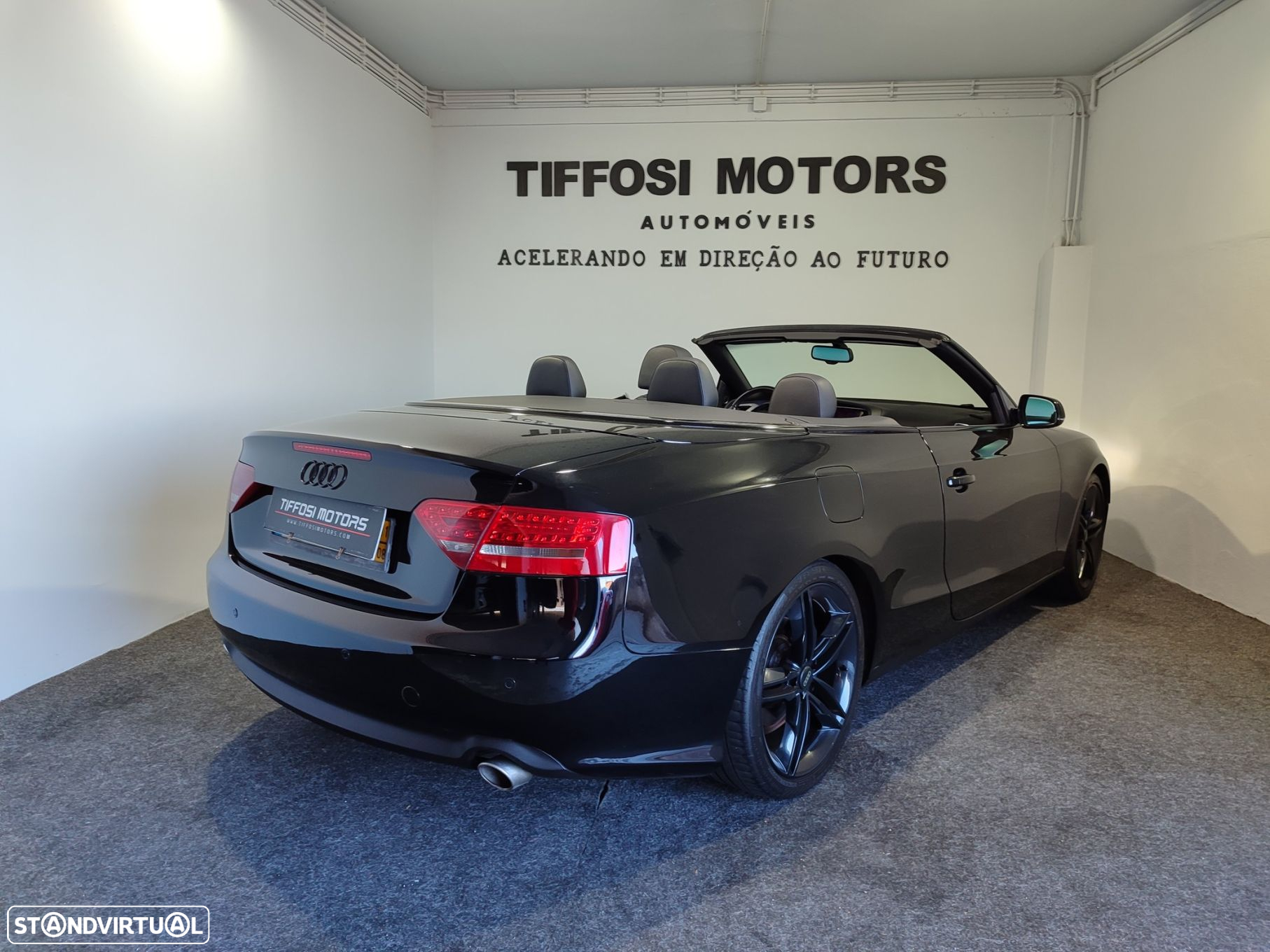 Audi A5 Cabrio 2.7 TDi - 8