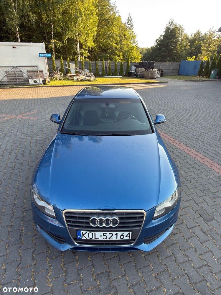 Audi A4 Limousine - 7