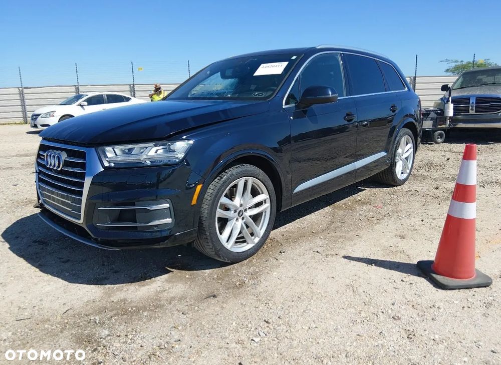 Audi Q7 3.0 TFSI Quattro Tiptronic - 1