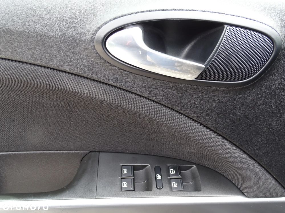 Seat Leon 1.8 TSI Style DSG - 25