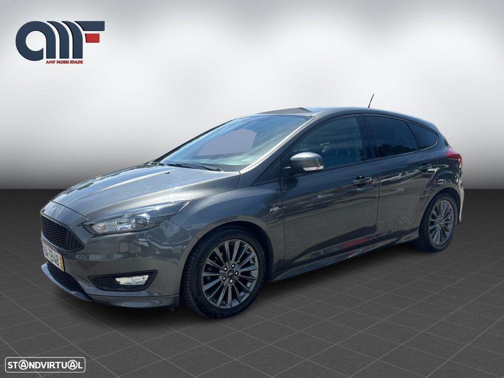 Ford Focus 1.5 TDCi ECOBlue ST-Line - 3