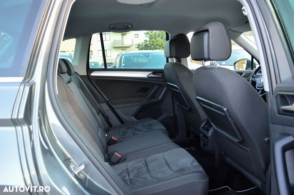 Volkswagen Tiguan 2.0 TDI SCR DSG Elegance - 24