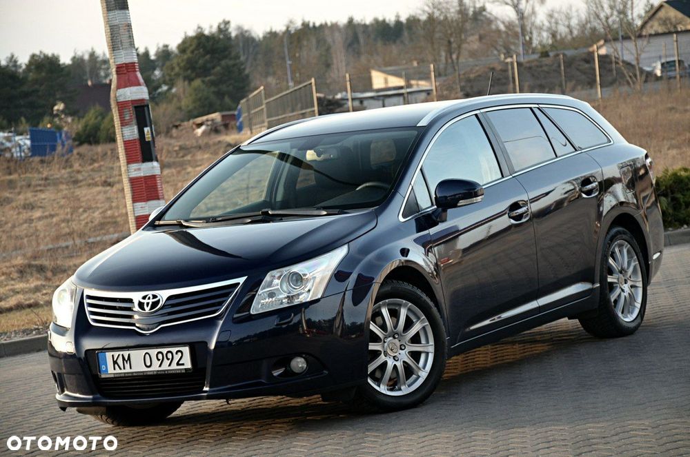 Toyota Avensis - 6
