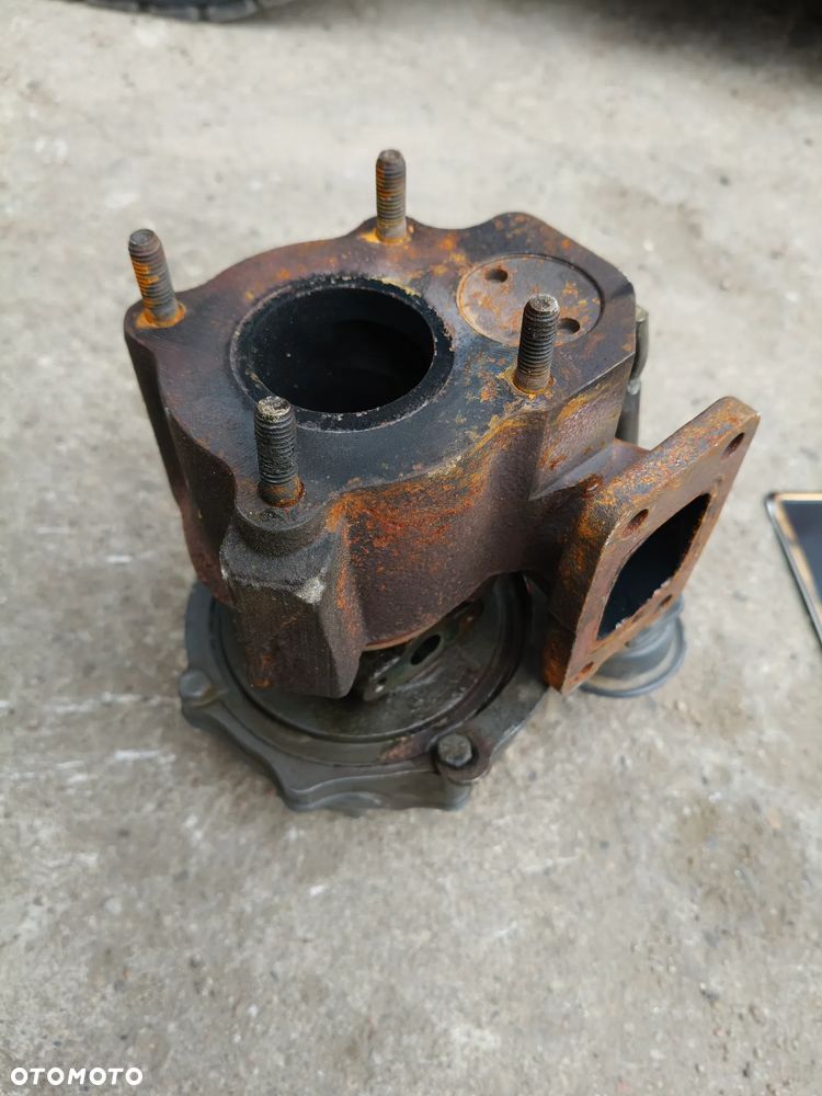 Turbina Turbo Deutz Traktor 4.04 154 KM - 5