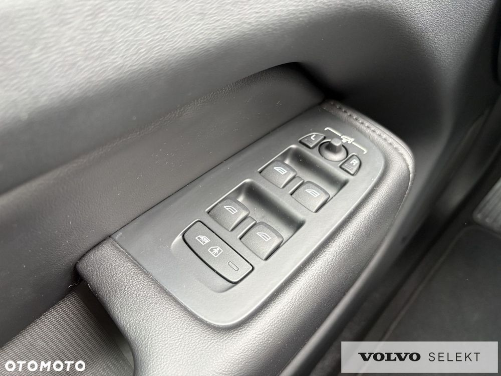 Volvo XC 60 - 18