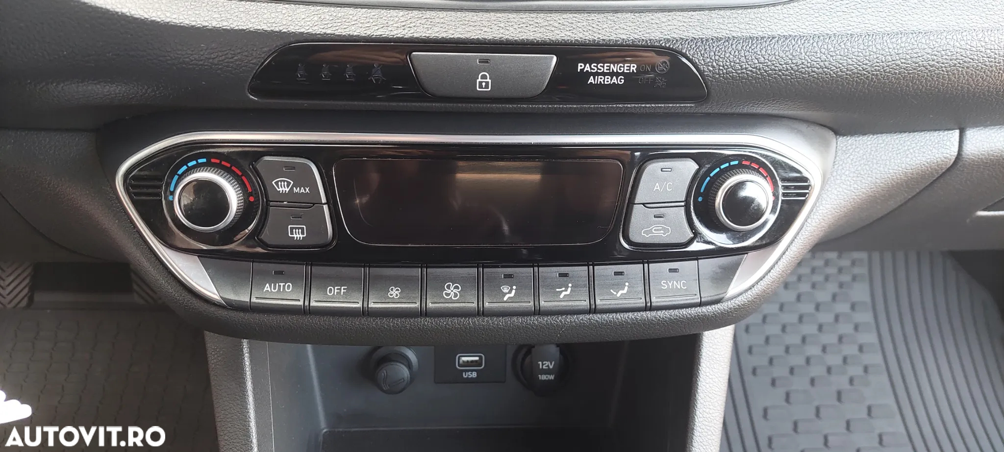 Hyundai i30 - 21