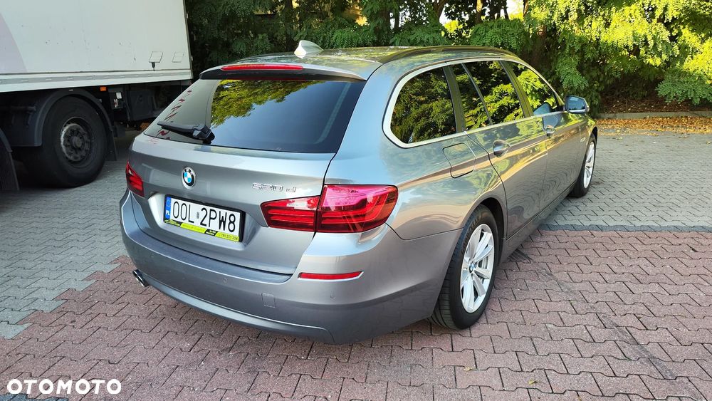 BMW Seria 5 520d Touring - 8