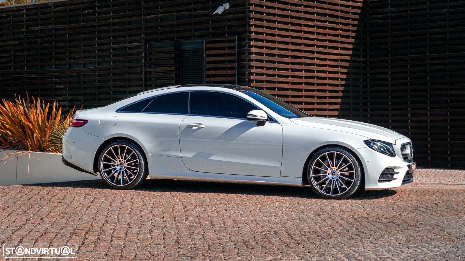 Mercedes-Benz E 220 d 4Matic Coupe 9G-TRONIC AMG Line - 2