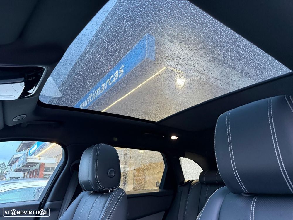 Land Rover Range Rover Velar 2.0 D200 AWD Dynamic SE - 29