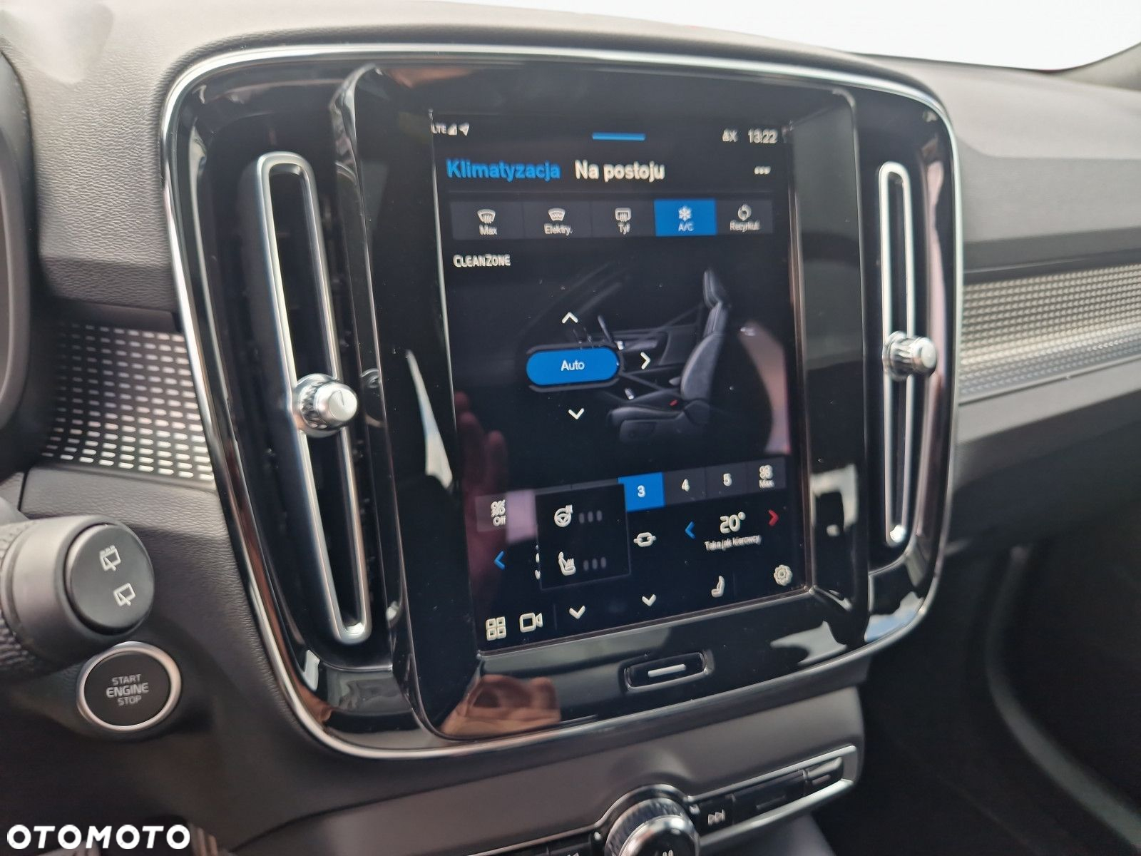 Volvo XC 40 - 21