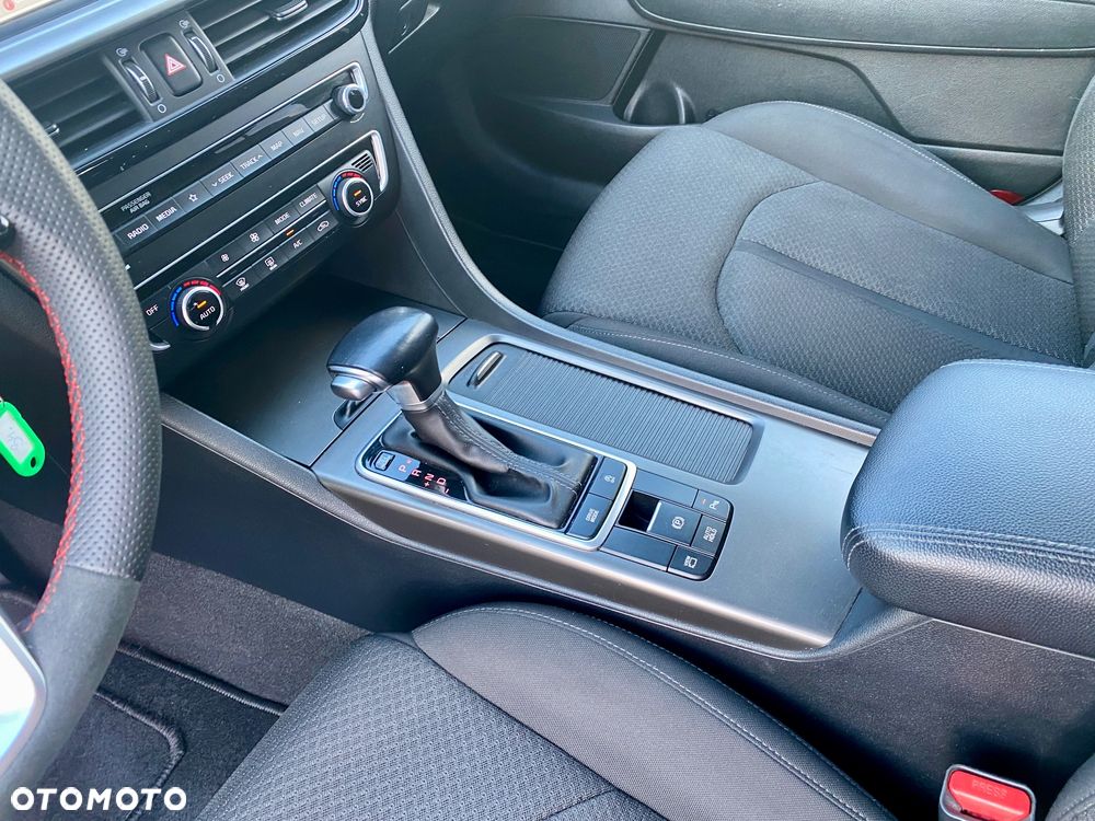Kia Optima 1.6 T-GDI M DCT - 23