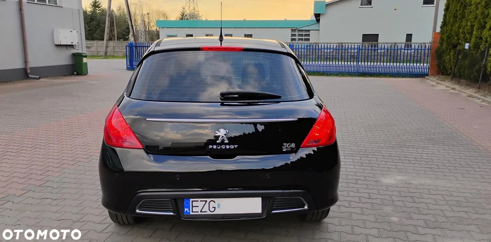 Peugeot 308 1.6 e-HDi Active STT - 3