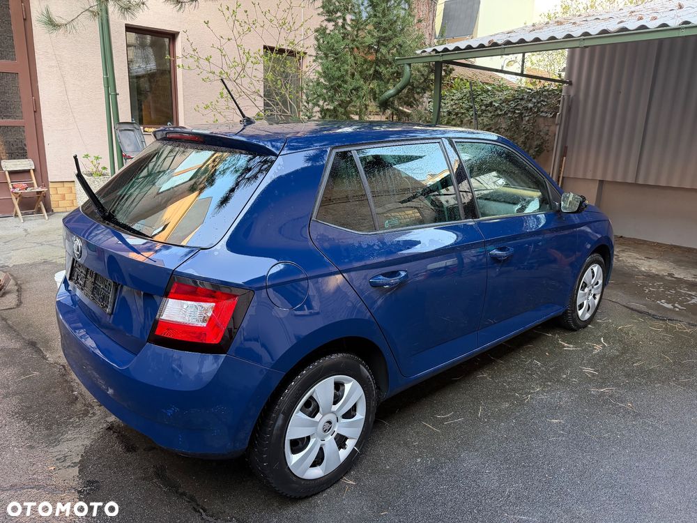 Skoda Fabia 1.0 TSI Active - 4