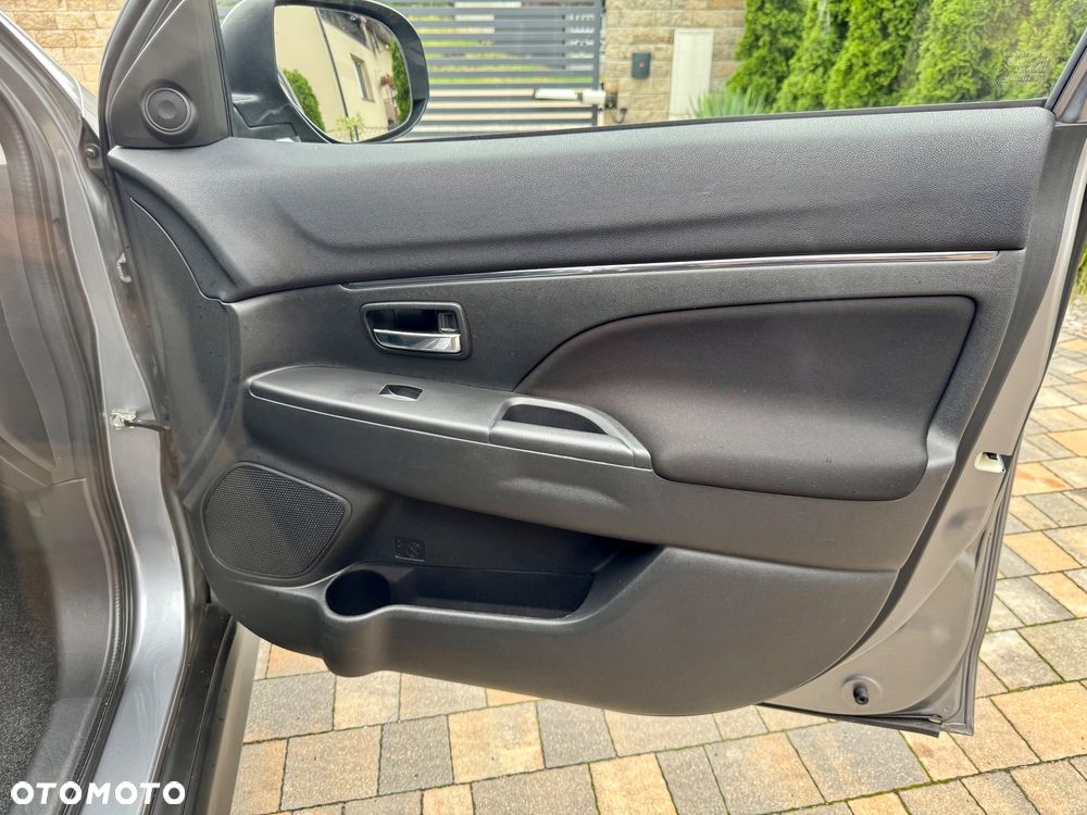 Mitsubishi ASX 1.6 2WD Instyle - 17