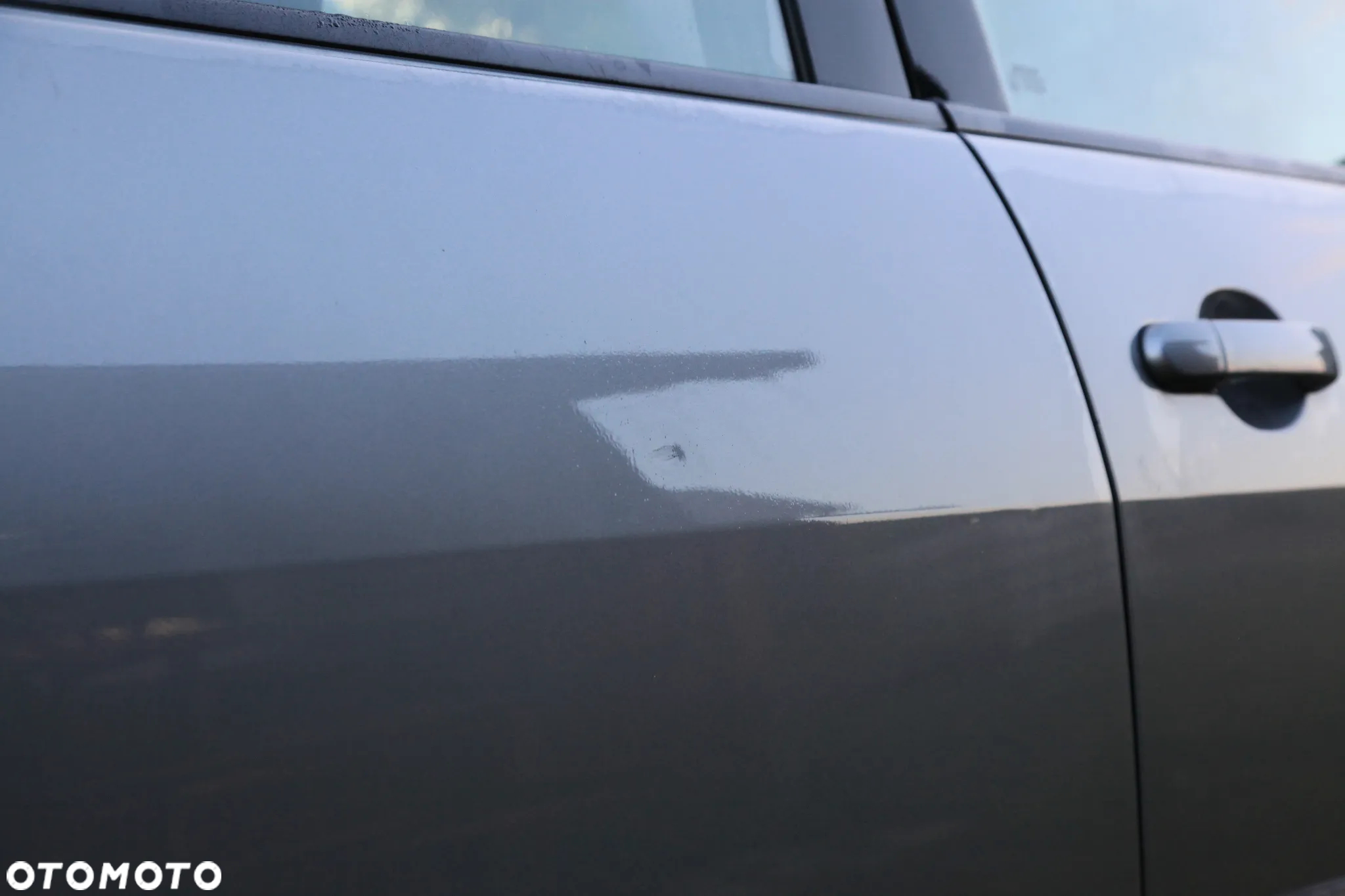 Nissan Tiida - 14