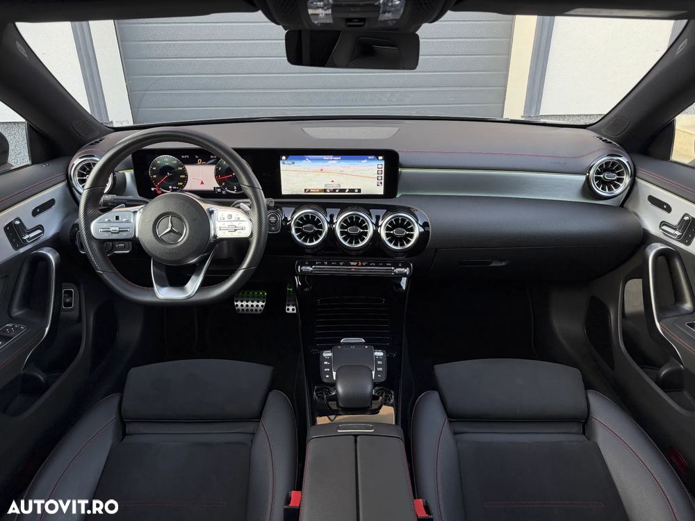 Mercedes-Benz CLA 180 - 16