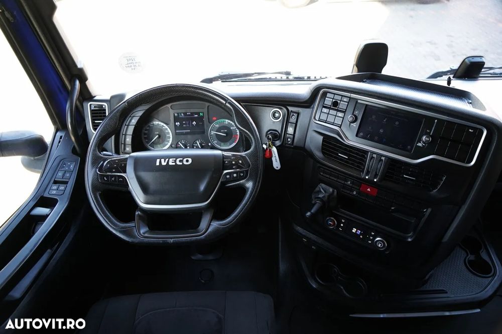 Iveco S-WAY / 460 / RETARDER / LNG / MEGA / PLATĂ JOSĂ / - 28