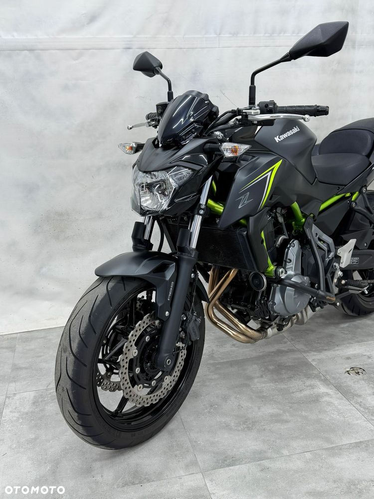 Kawasaki Z 650 - 16