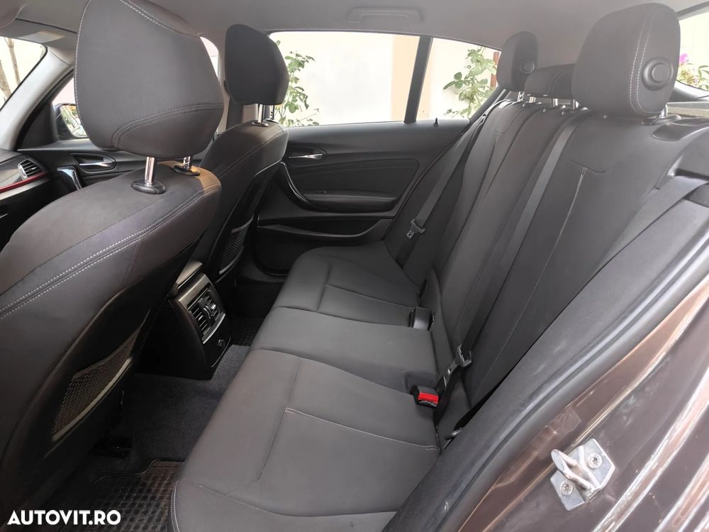 BMW Seria 1 116d Sport Line - 7