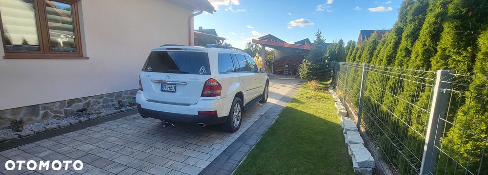 Mercedes-Benz GL - 4