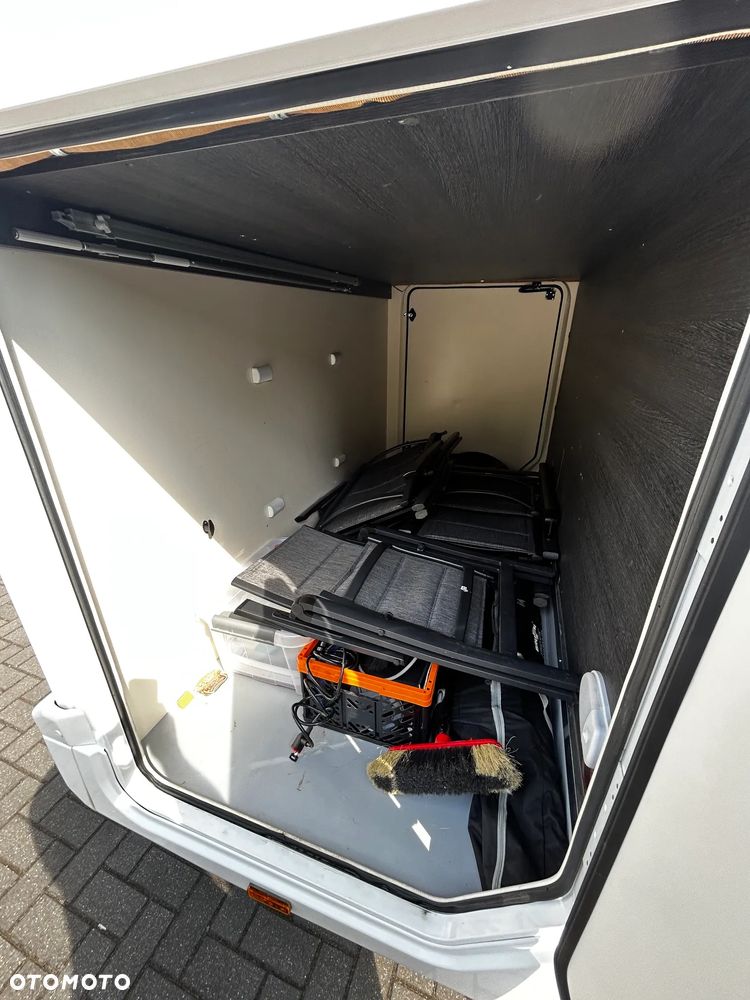 Ford Transit - 24
