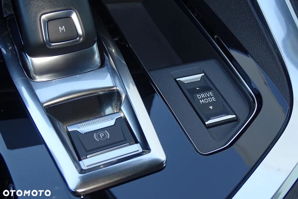 Peugeot 3008 BlueHDi 130 Stop & Start EAT8 Allure Business-Paket - 26