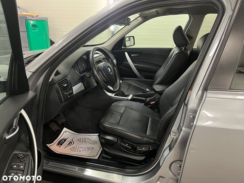 BMW X3 2.0d - 10