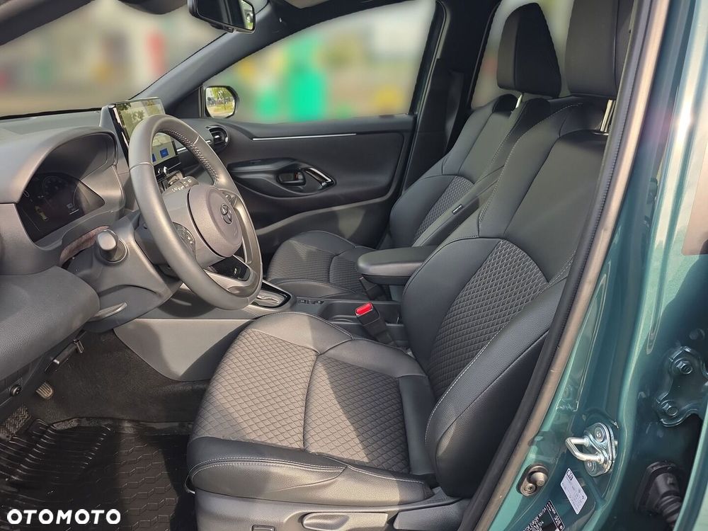 Toyota Yaris Hybrid 1.5 Executive - 19