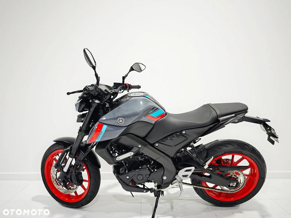 Yamaha MT - 13