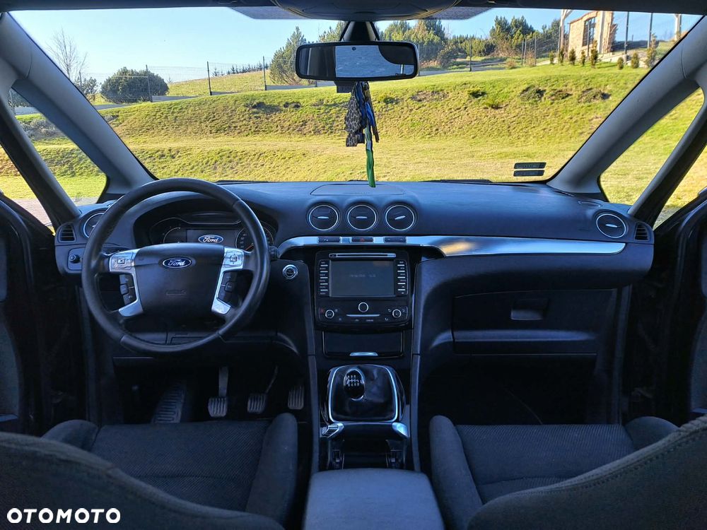 Ford S-Max 2.2 TDCi DPF Titanium - 13