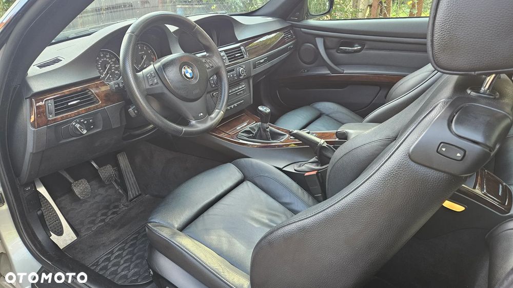 BMW Seria 3 335i xDrive - 11