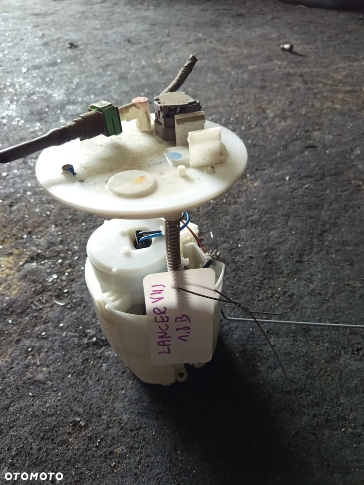 POMPA PALIWA MITSUBISHI LANCER 07- VIII 1.8 BENZYNA - 4