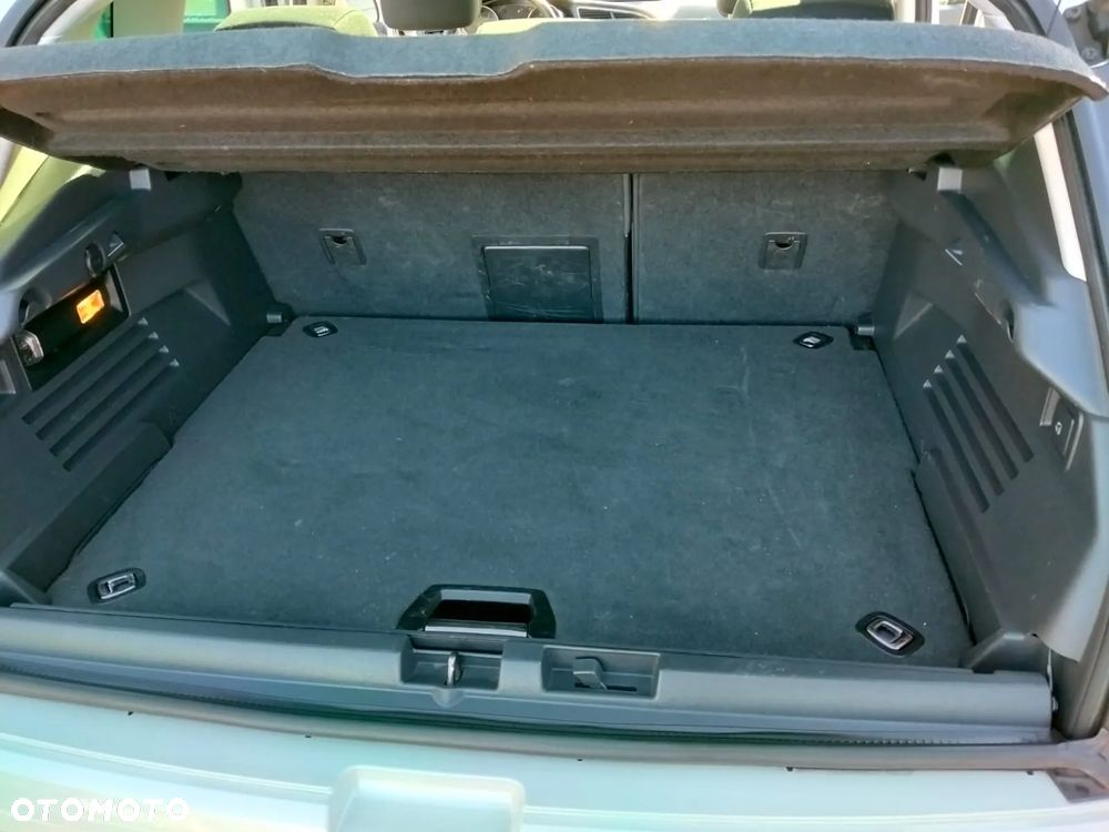 Peugeot 3008 1.6 THP Active - 29