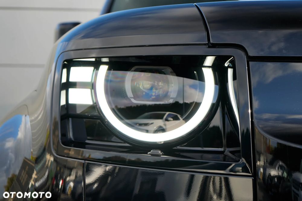 Land Rover Defender 3.0 D200 mHEV S - 8