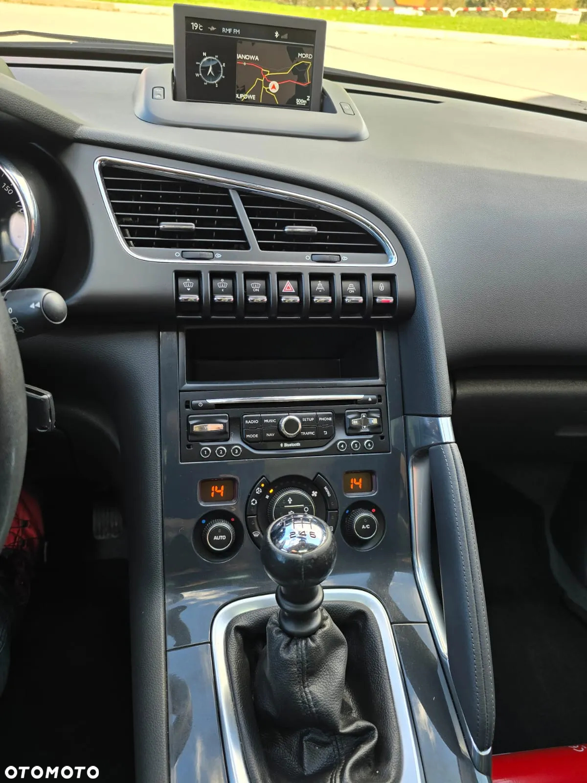 Peugeot 3008 1.6 THP Allure - 24