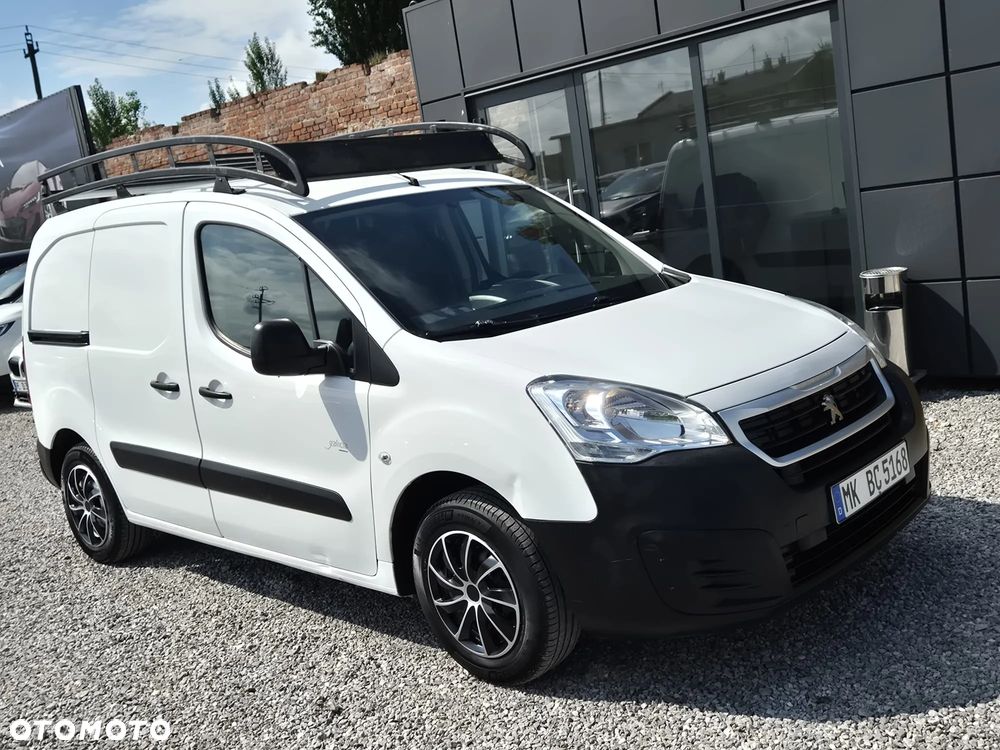 Peugeot PARTNER - 16