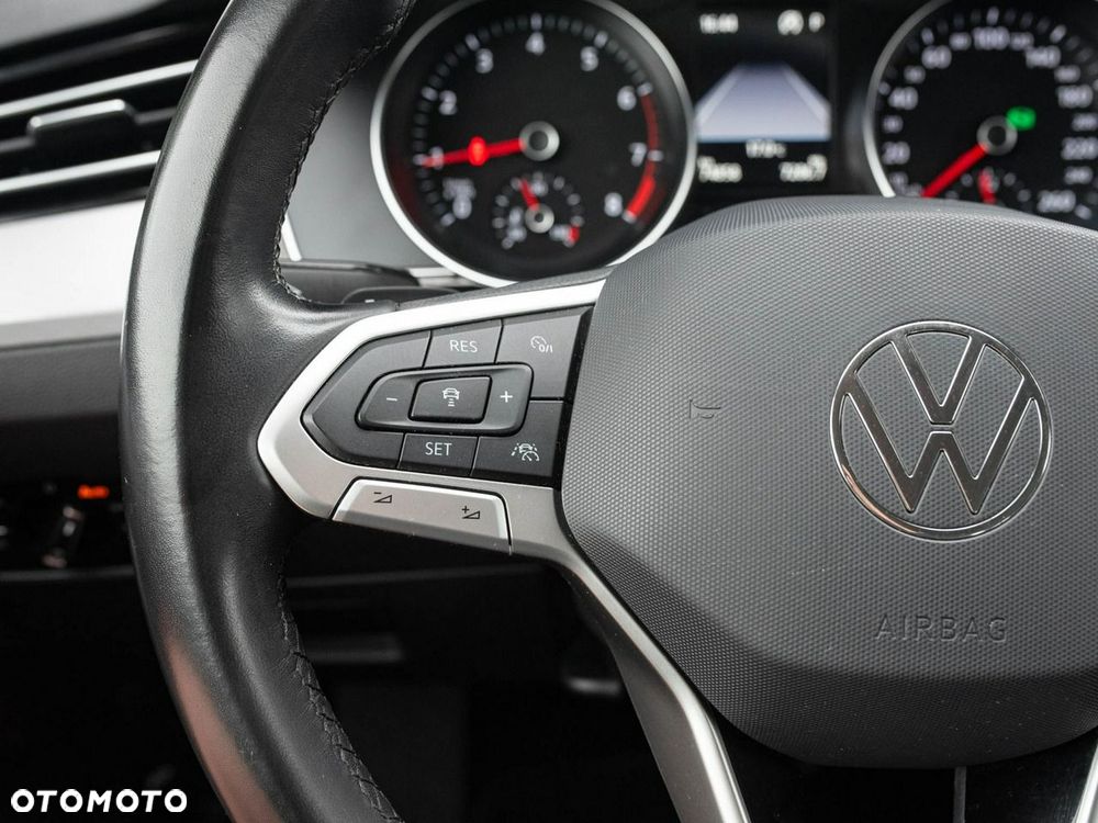 Volkswagen Passat 1.5 TSI EVO Business DSG - 14