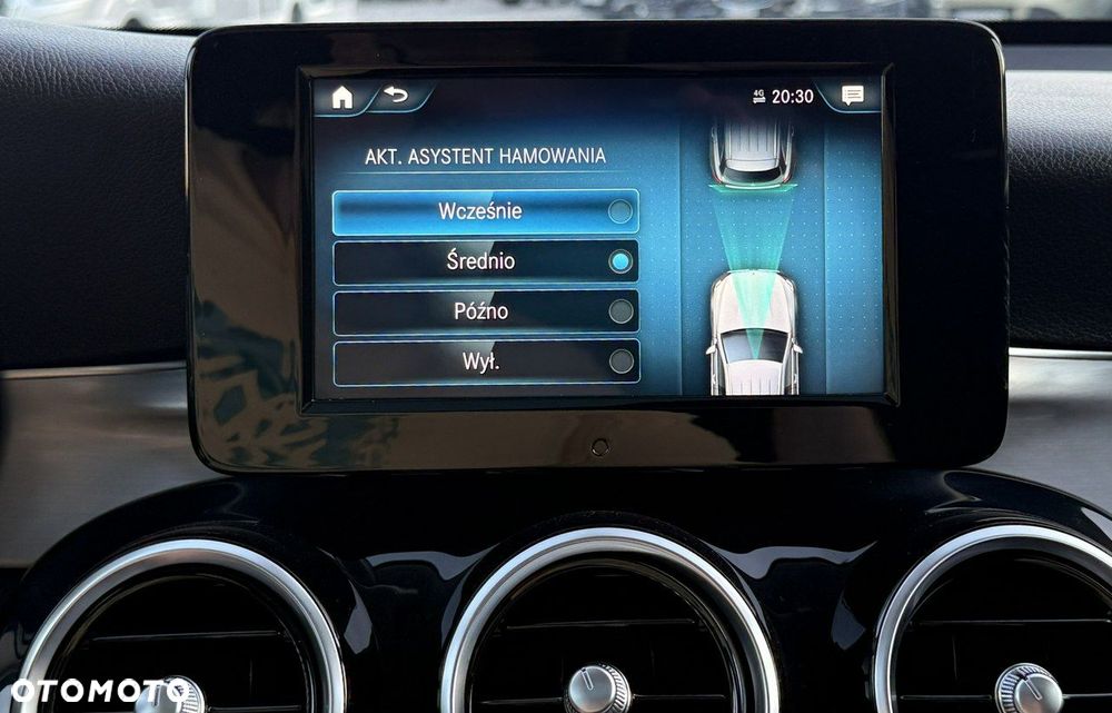 Mercedes-Benz GLC 300 d 4Matic 9G-TRONIC - 35