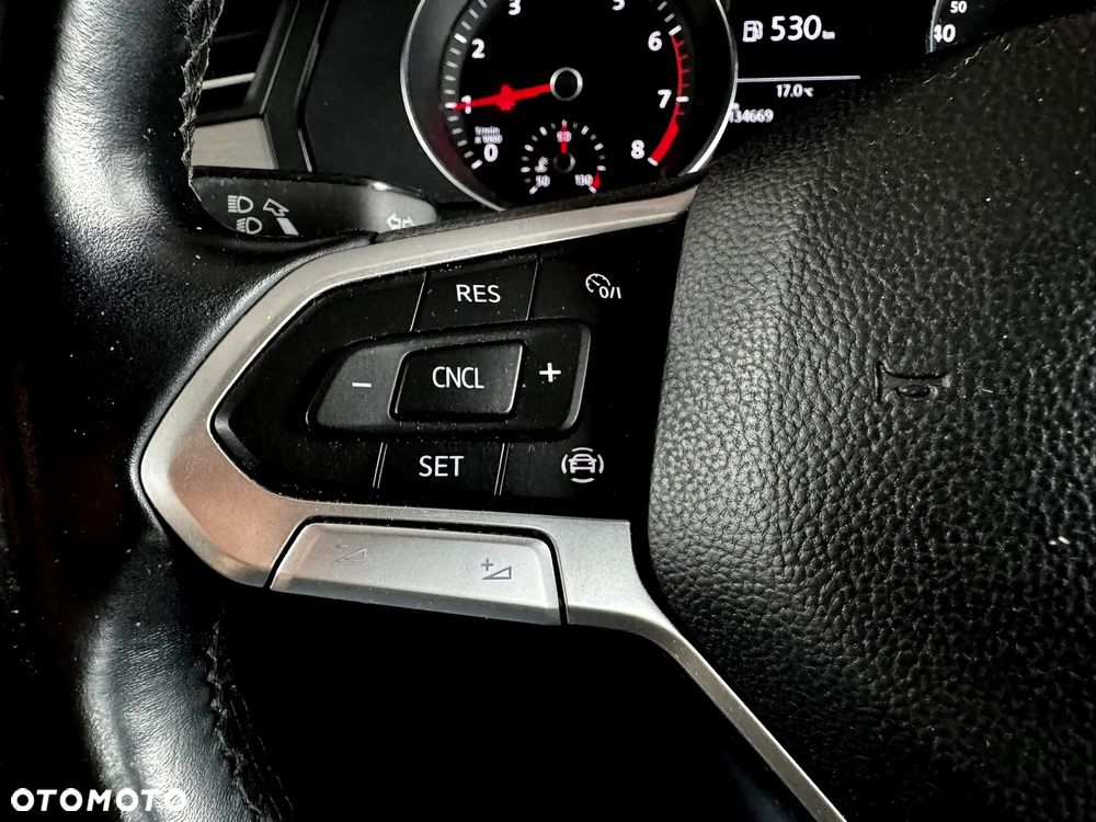 Volkswagen Passat 1.5 TSI EVO Business - 16