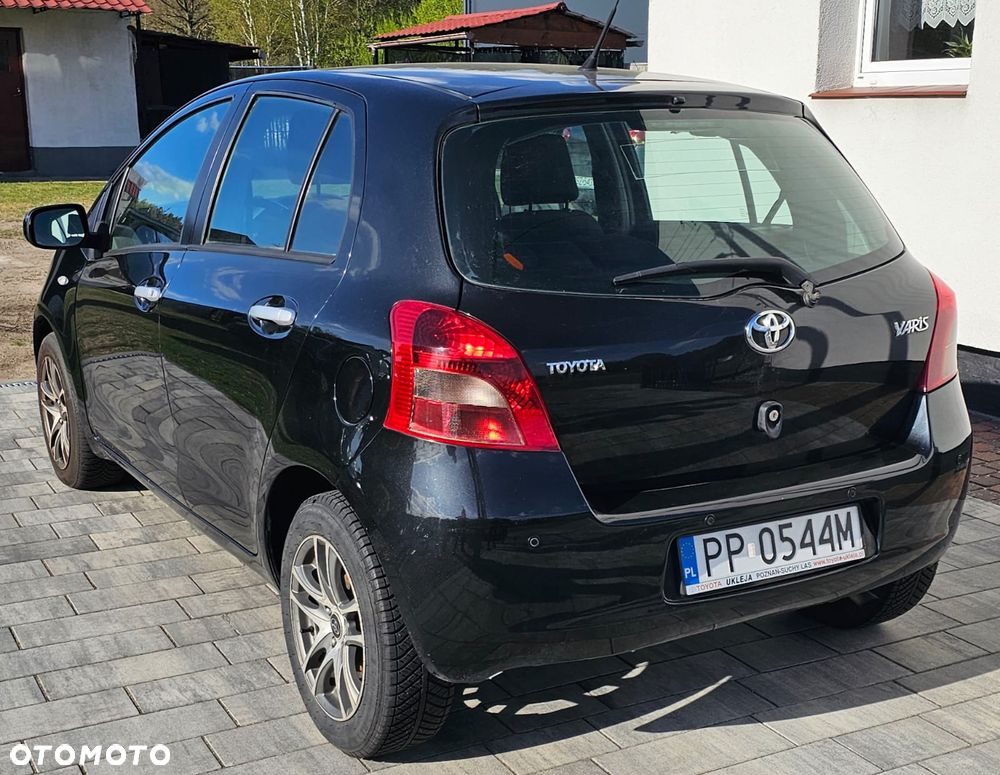 Toyota Yaris 1.3 VVT-i Luna - 7