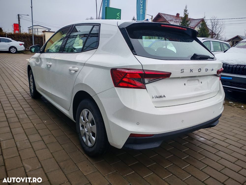 Skoda Fabia 1.0 MPI 80 CP Essence - 7